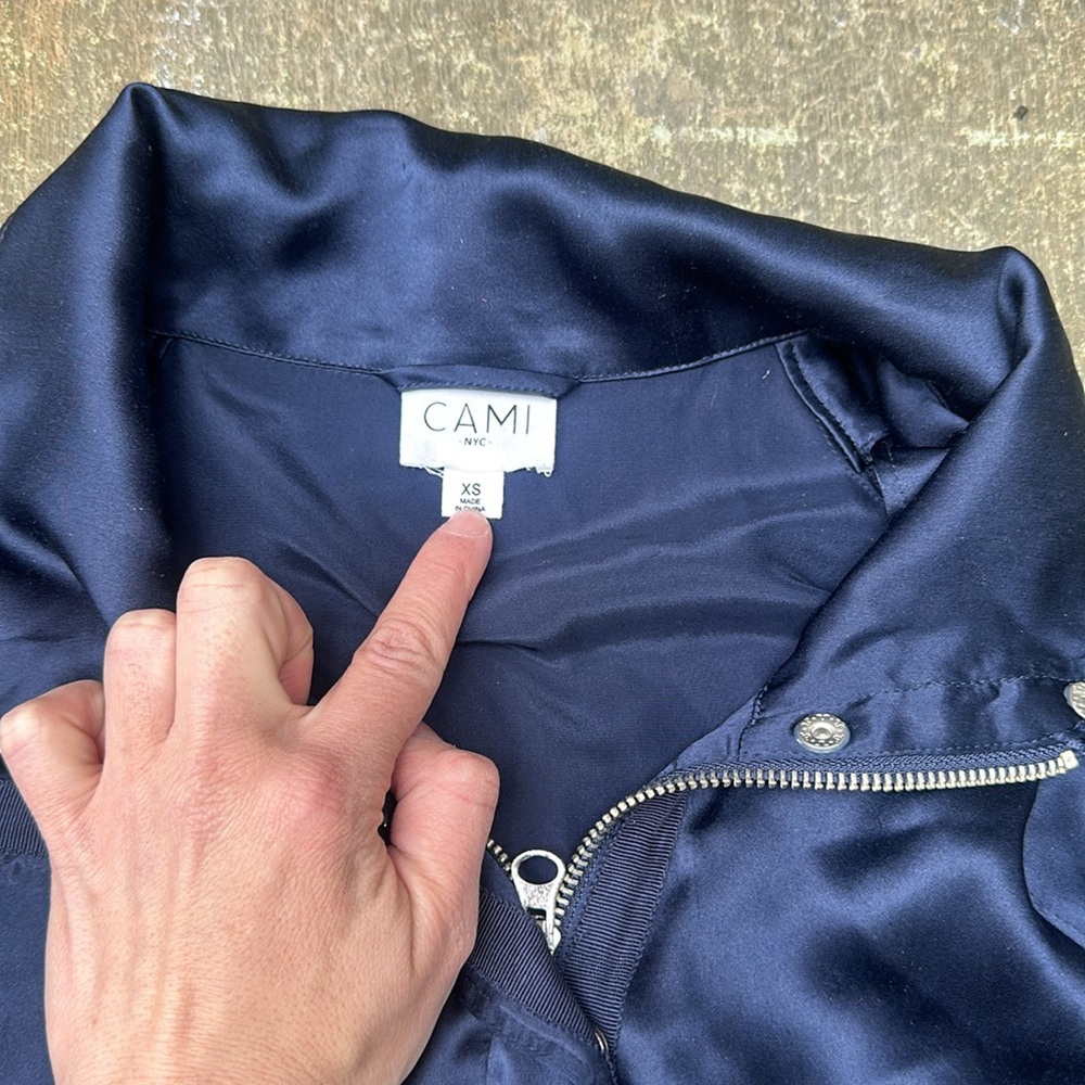Cami NYC Quinn Silk Bomber XS - Picture 4 of 9